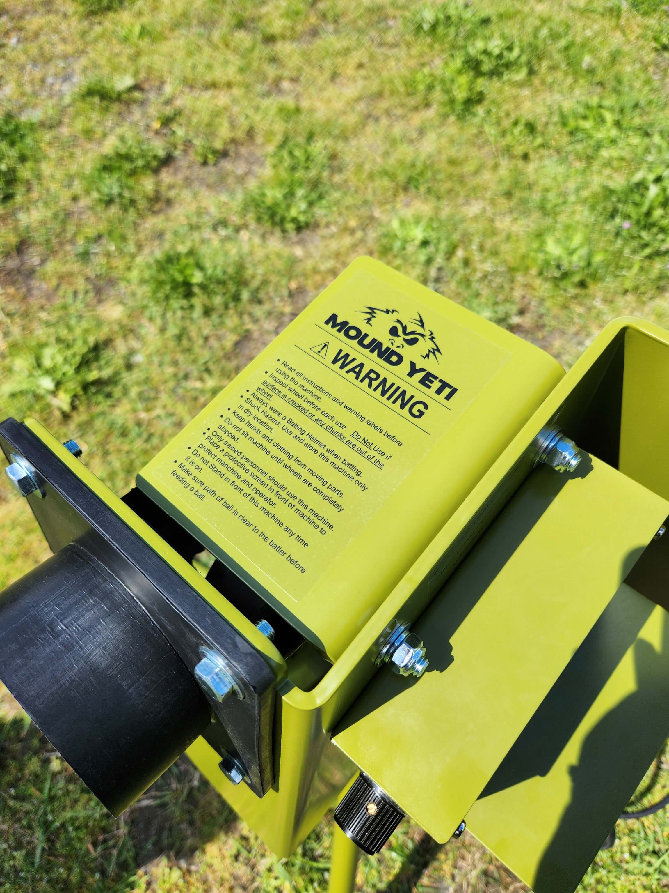 Mound Yeti 1 Warning sticker